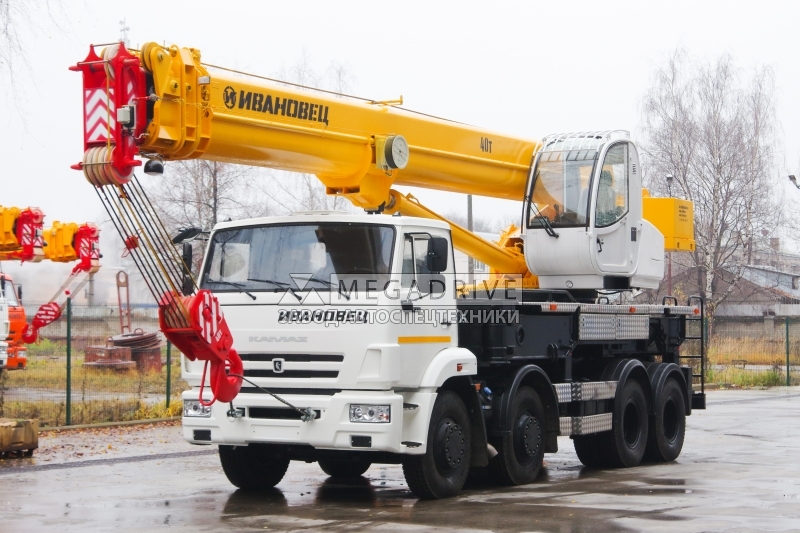Автокран КС-65740-6 на шасси КАМАЗ-6540 Автокран КС-65740-6 на шасси КАМАЗ-6540